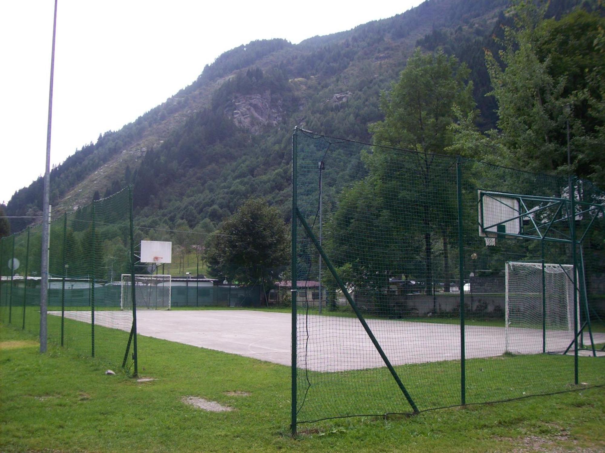 Campodolcino Camping Εξωτερικό φωτογραφία