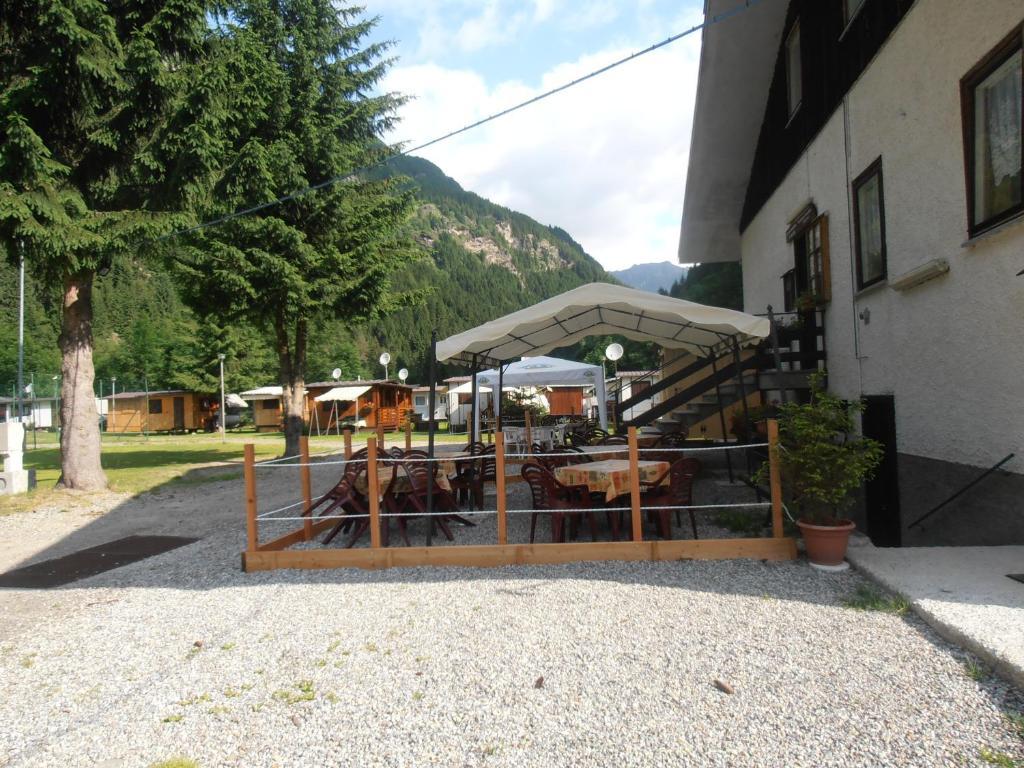 Campodolcino Camping Εξωτερικό φωτογραφία